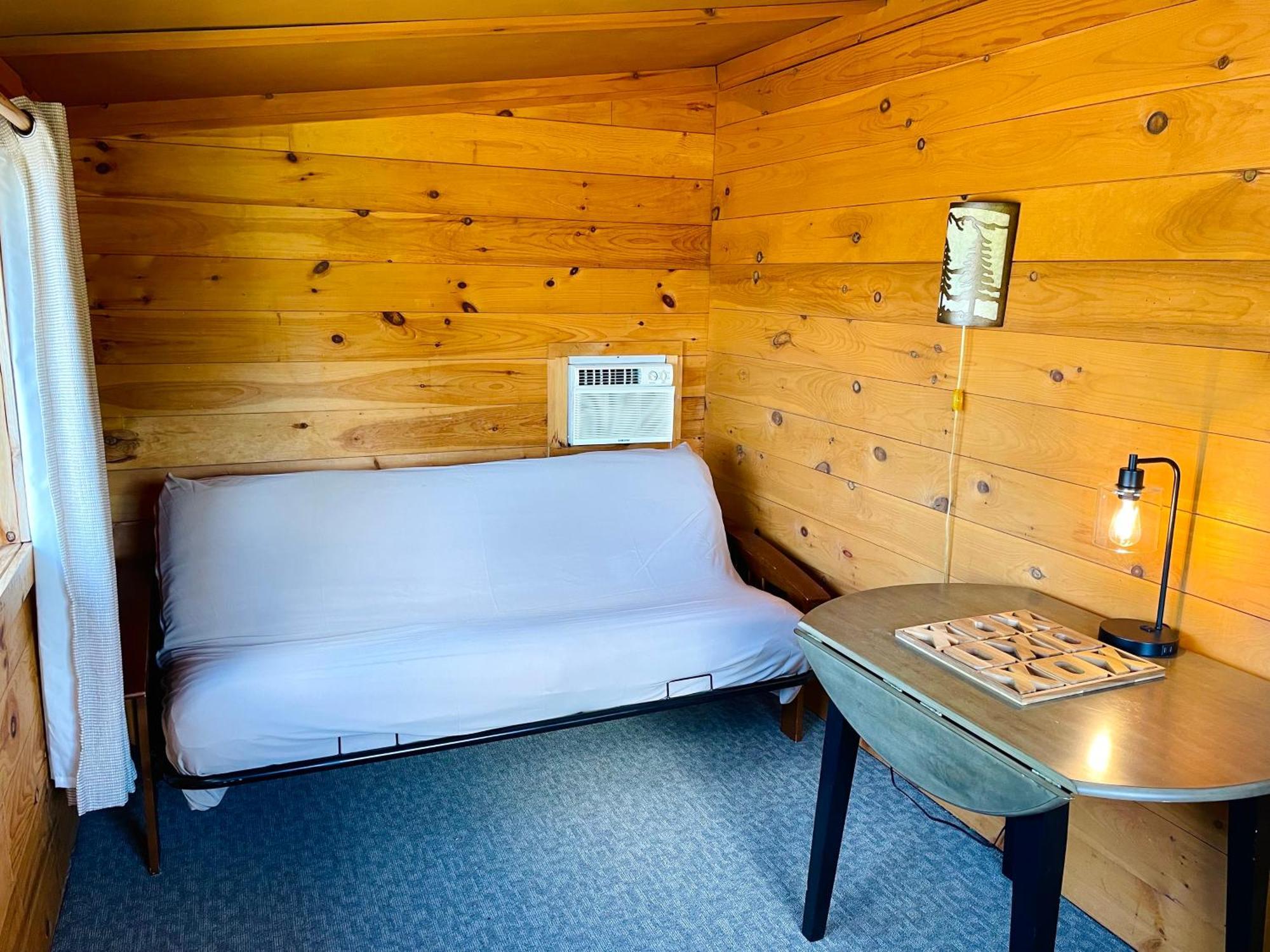 Waters Edge Lodge Lake George Luaran gambar