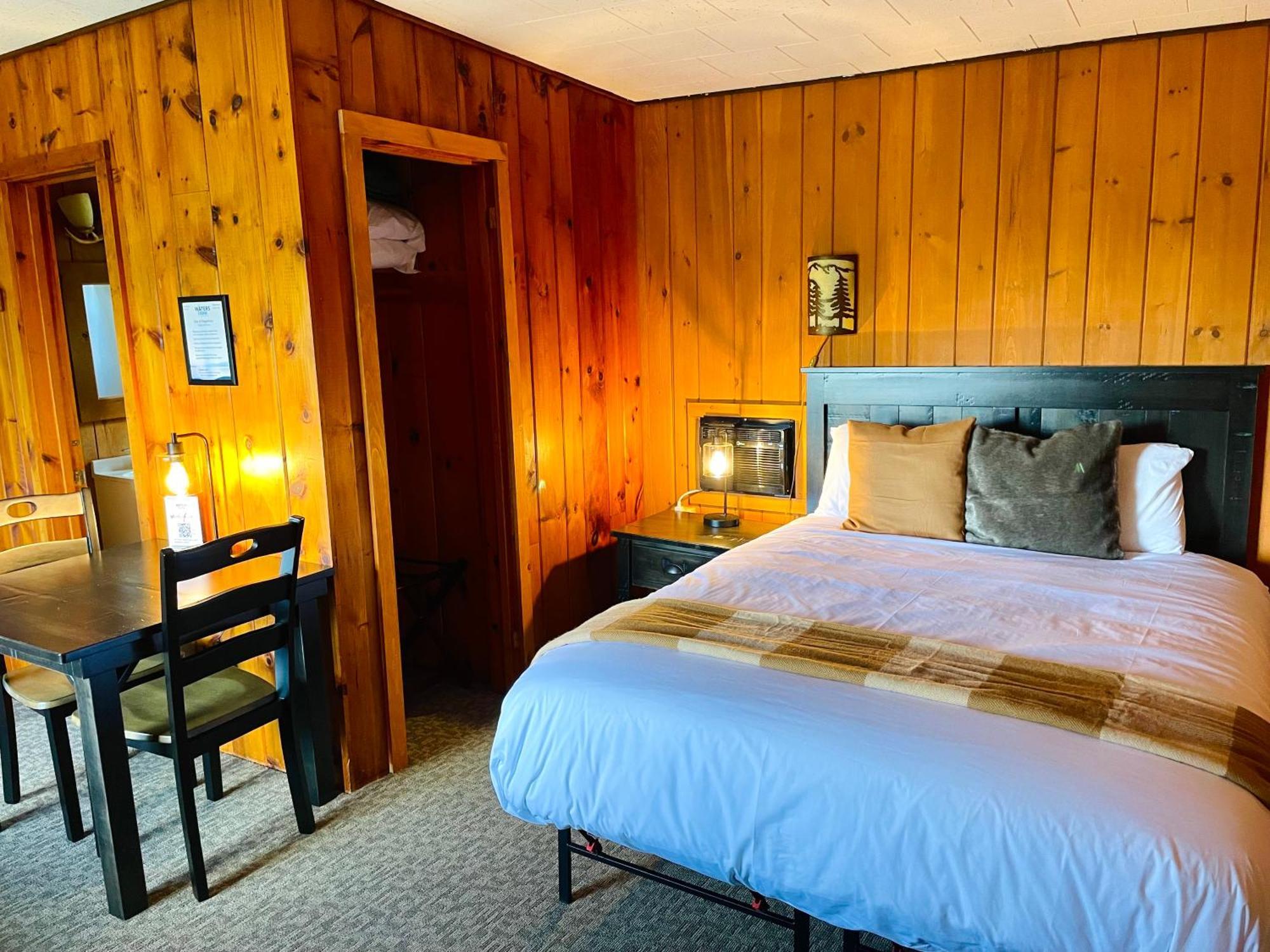 Waters Edge Lodge Lake George Luaran gambar