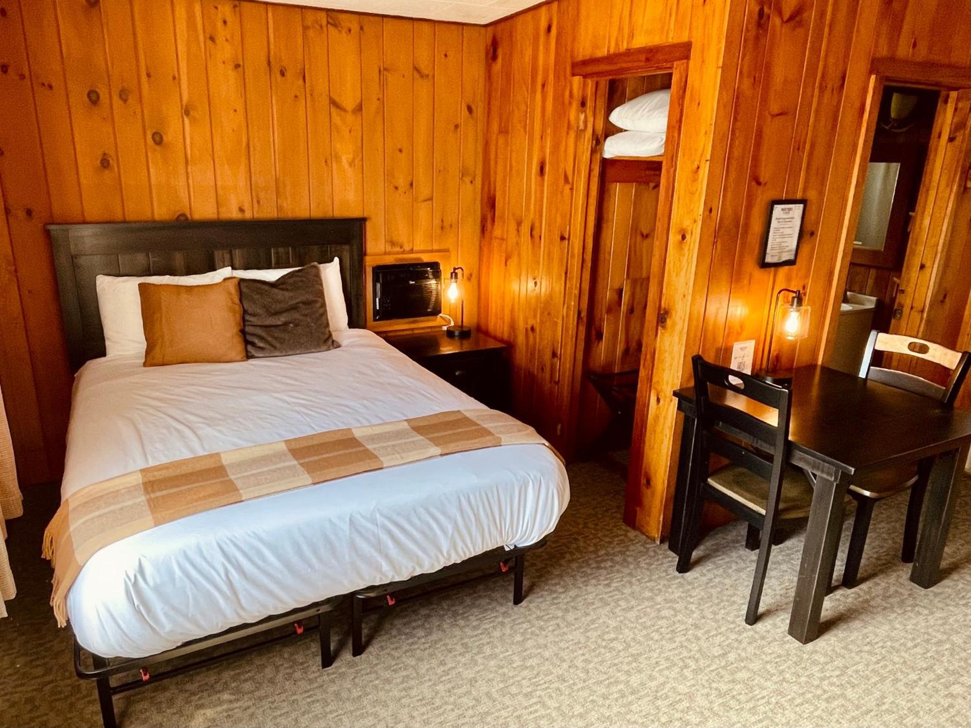 Waters Edge Lodge Lake George Luaran gambar