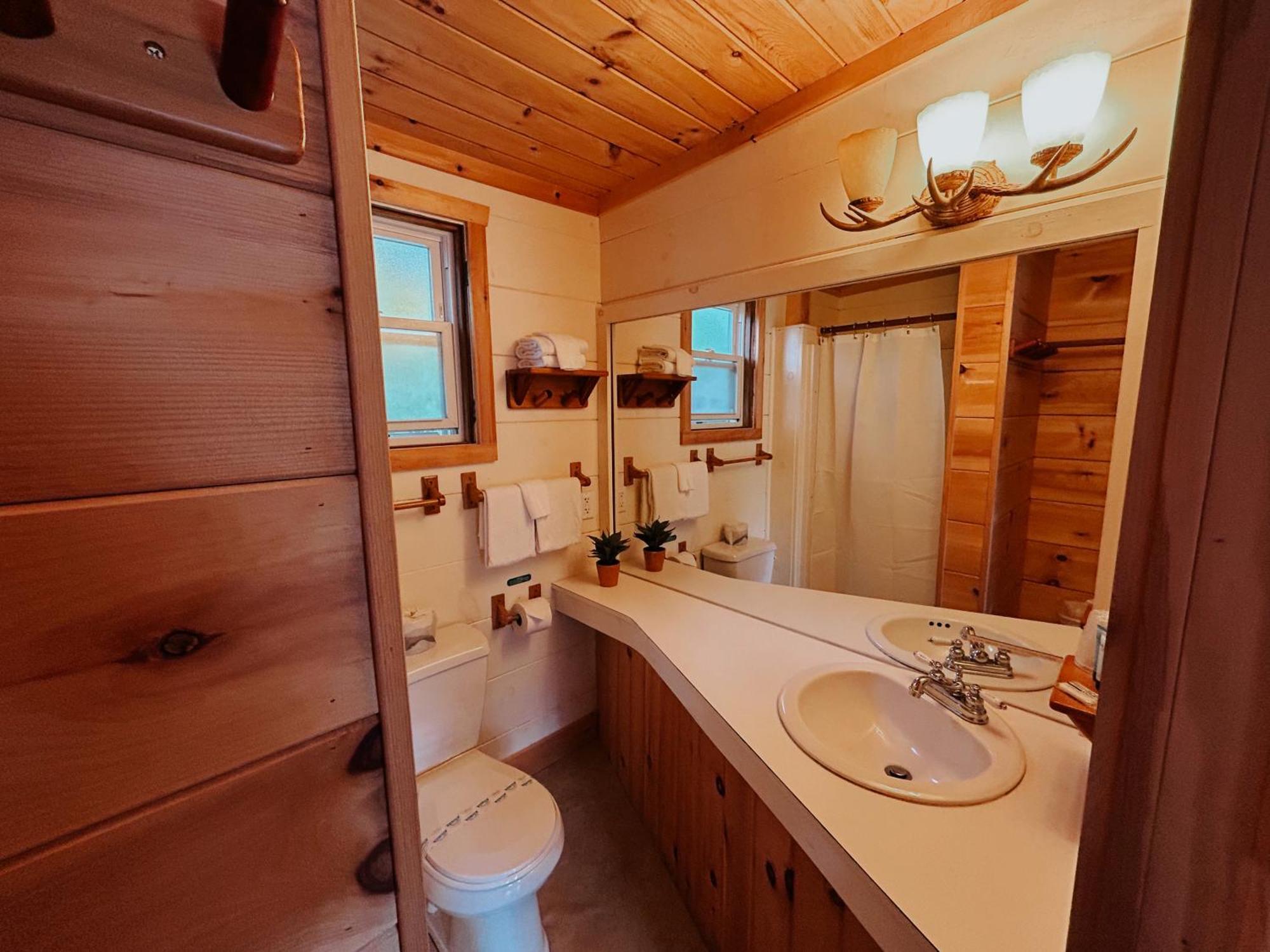 Waters Edge Lodge Lake George Luaran gambar