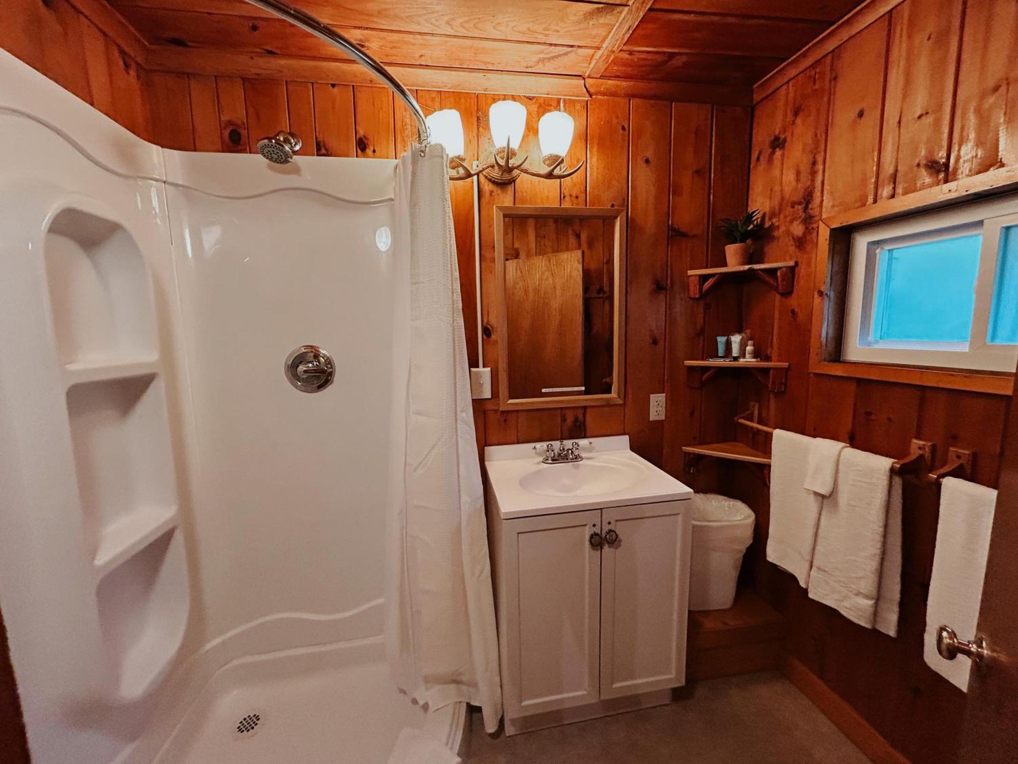 Waters Edge Lodge Lake George Luaran gambar