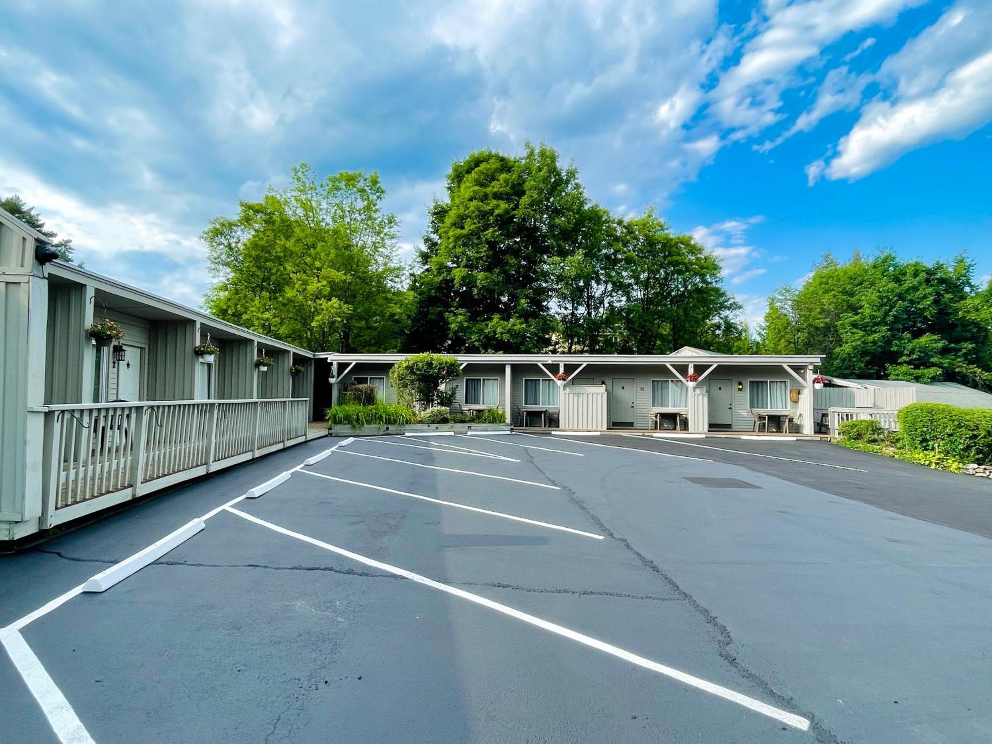 Waters Edge Lodge Lake George Luaran gambar